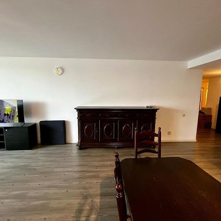 Big Apartment With Parking In Amberes Exterior foto