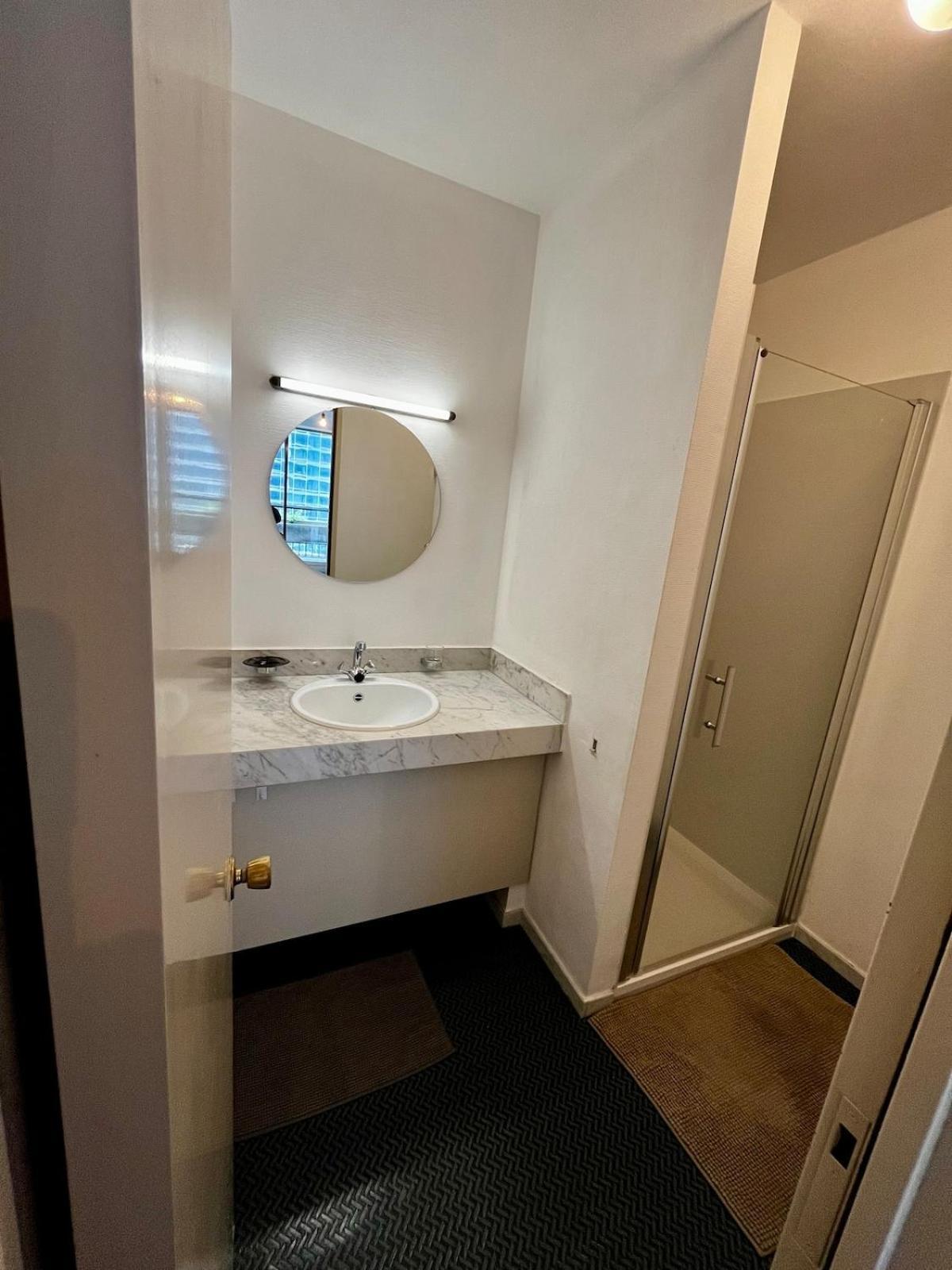 Big Apartment With Parking In Amberes Exterior foto