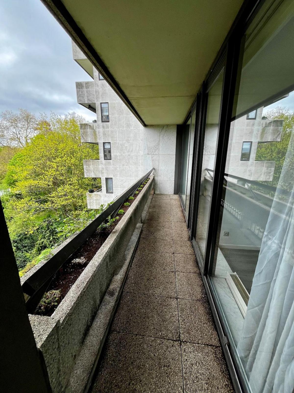 Big Apartment With Parking In Amberes Exterior foto